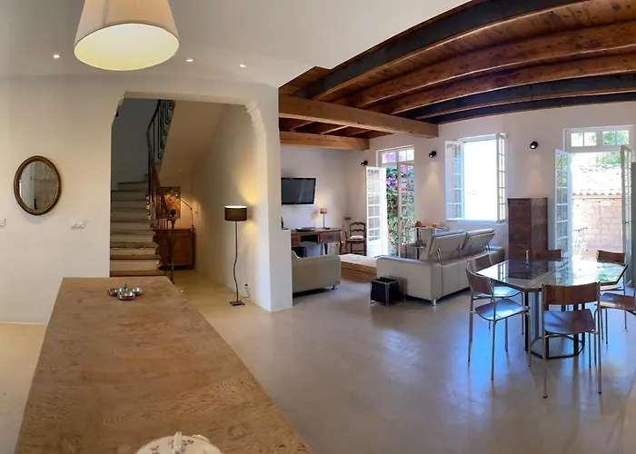 Maison De Maitre Proche Plage A Aigues-Mortes